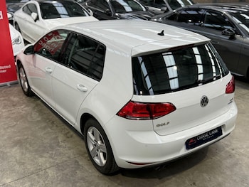 Used Volkswagen Golf 2016 for sale - 78934734: Photo