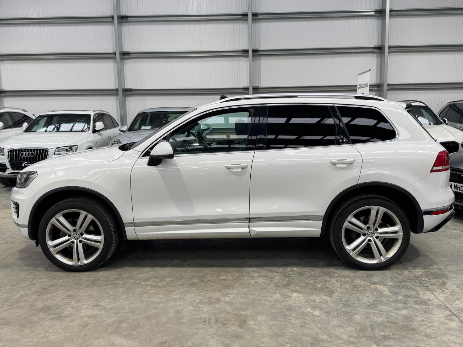 Used Volkswagen Touareg 2017 for sale - 77290954: Photo 23