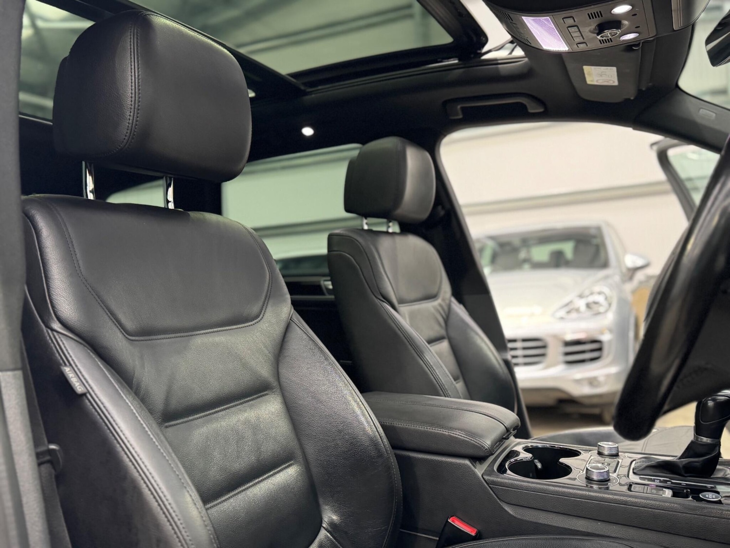 Used Volkswagen Touareg 2017 for sale - 77290954: Photo 34