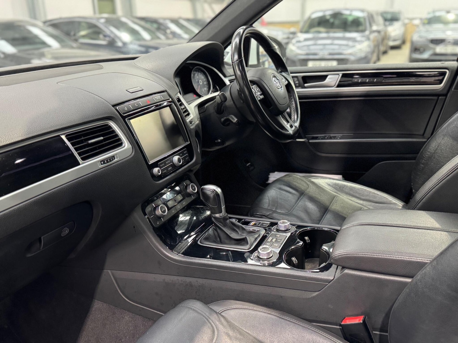 Used Volkswagen Touareg 2017 for sale - 77290954: Photo 47