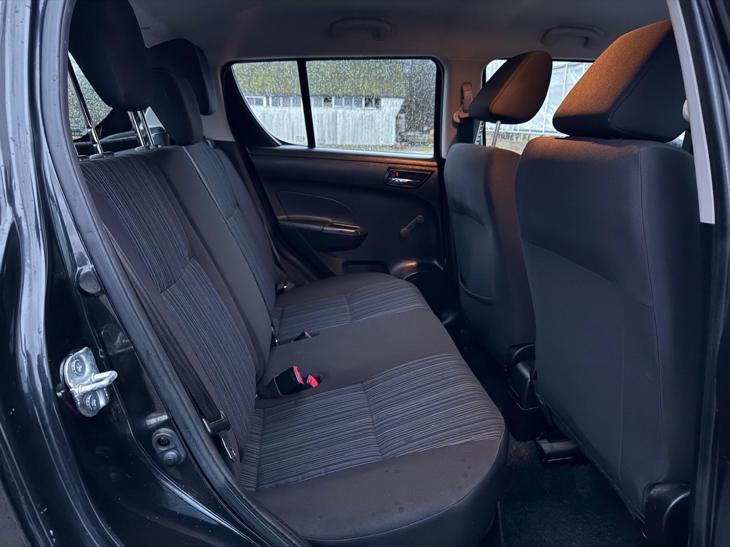 Used Suzuki Swift 2015 for sale - 77484019: Photo 17