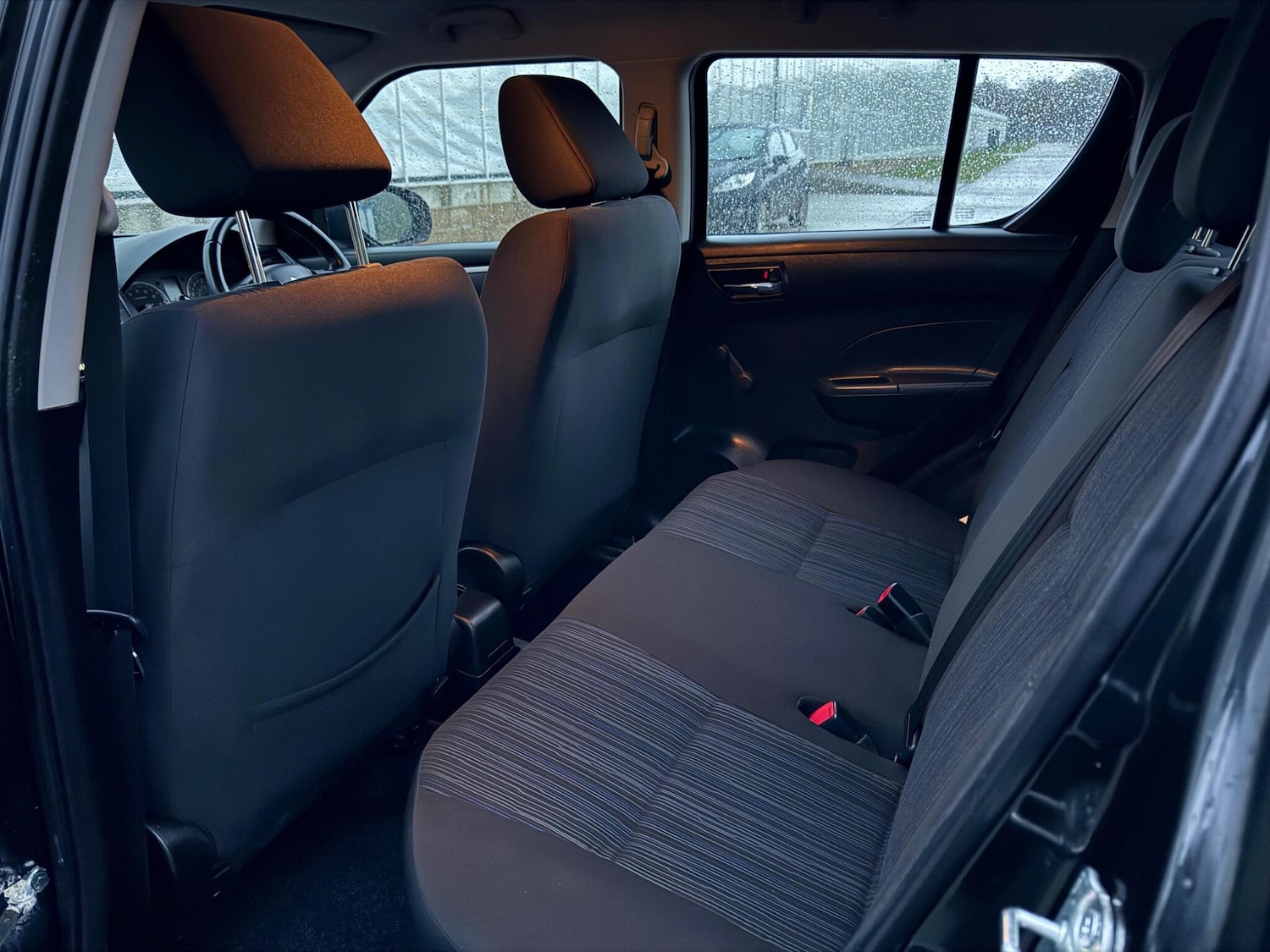 Used Suzuki Swift 2015 for sale - 77484019: Photo 18