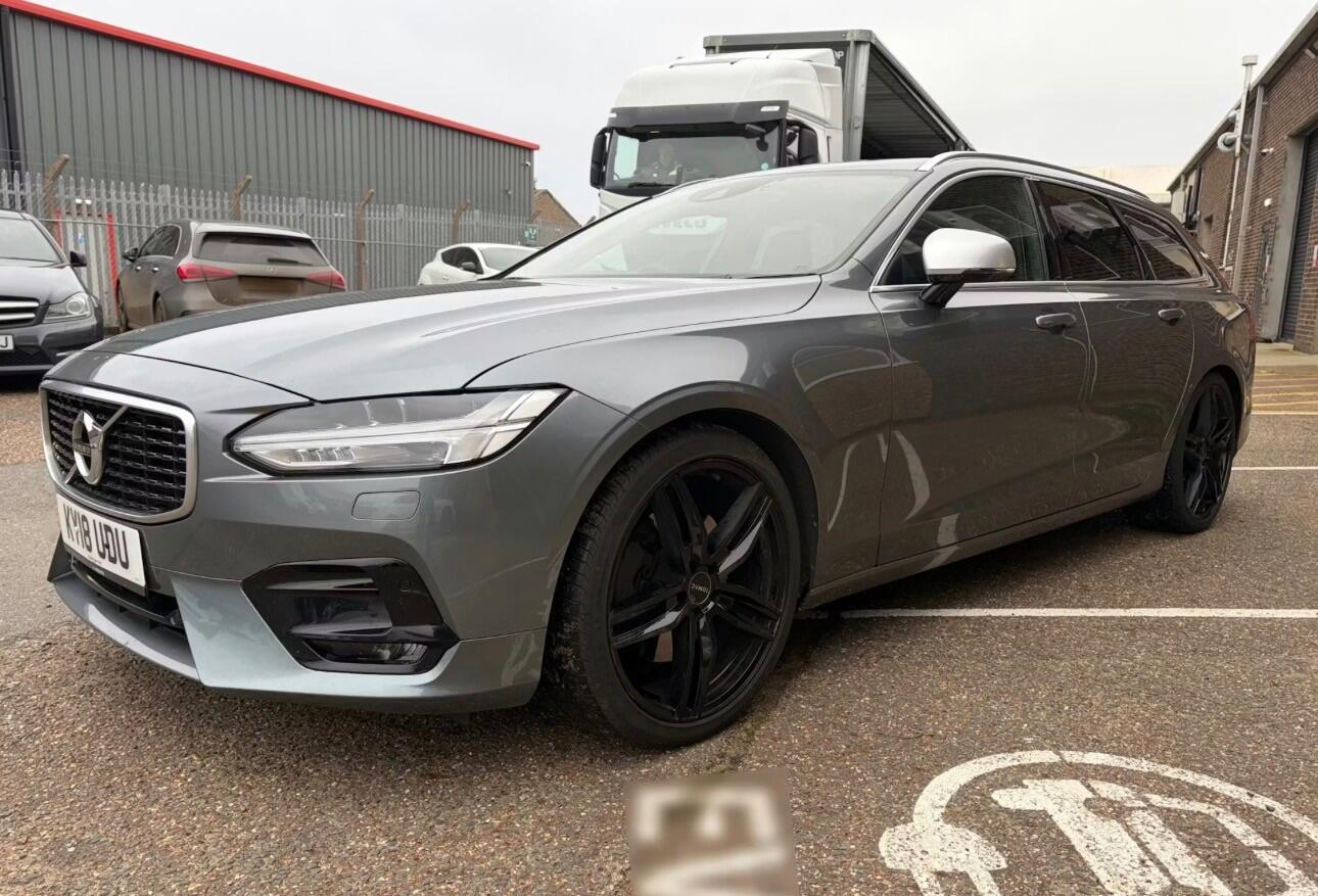 Used Volvo V90 2018 for sale - 77291338: Photo 3