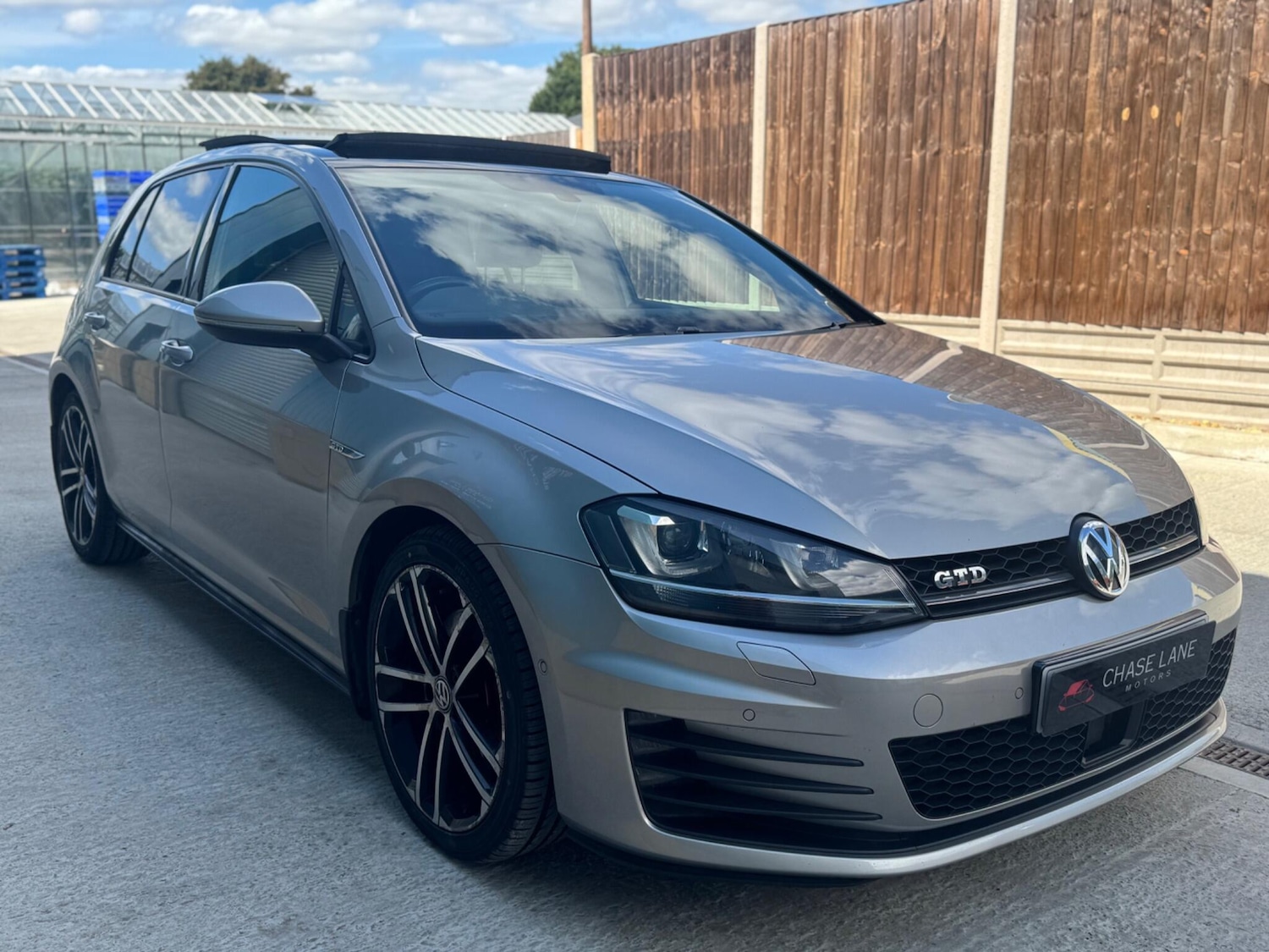 Used Volkswagen Golf 2016 for sale - 77612685: Photo 12