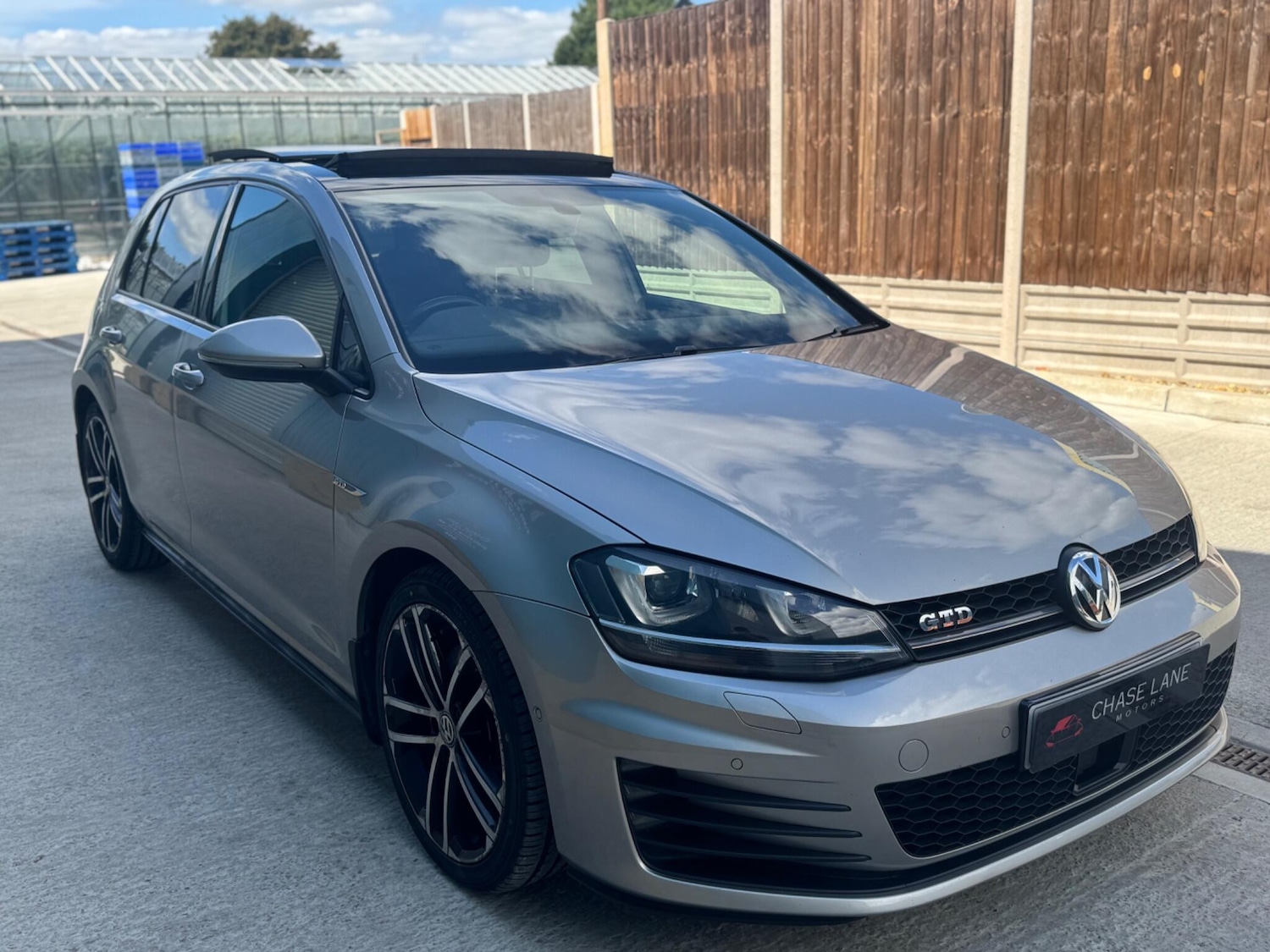 Used Volkswagen Golf 2016 for sale - 77612685: Photo 13