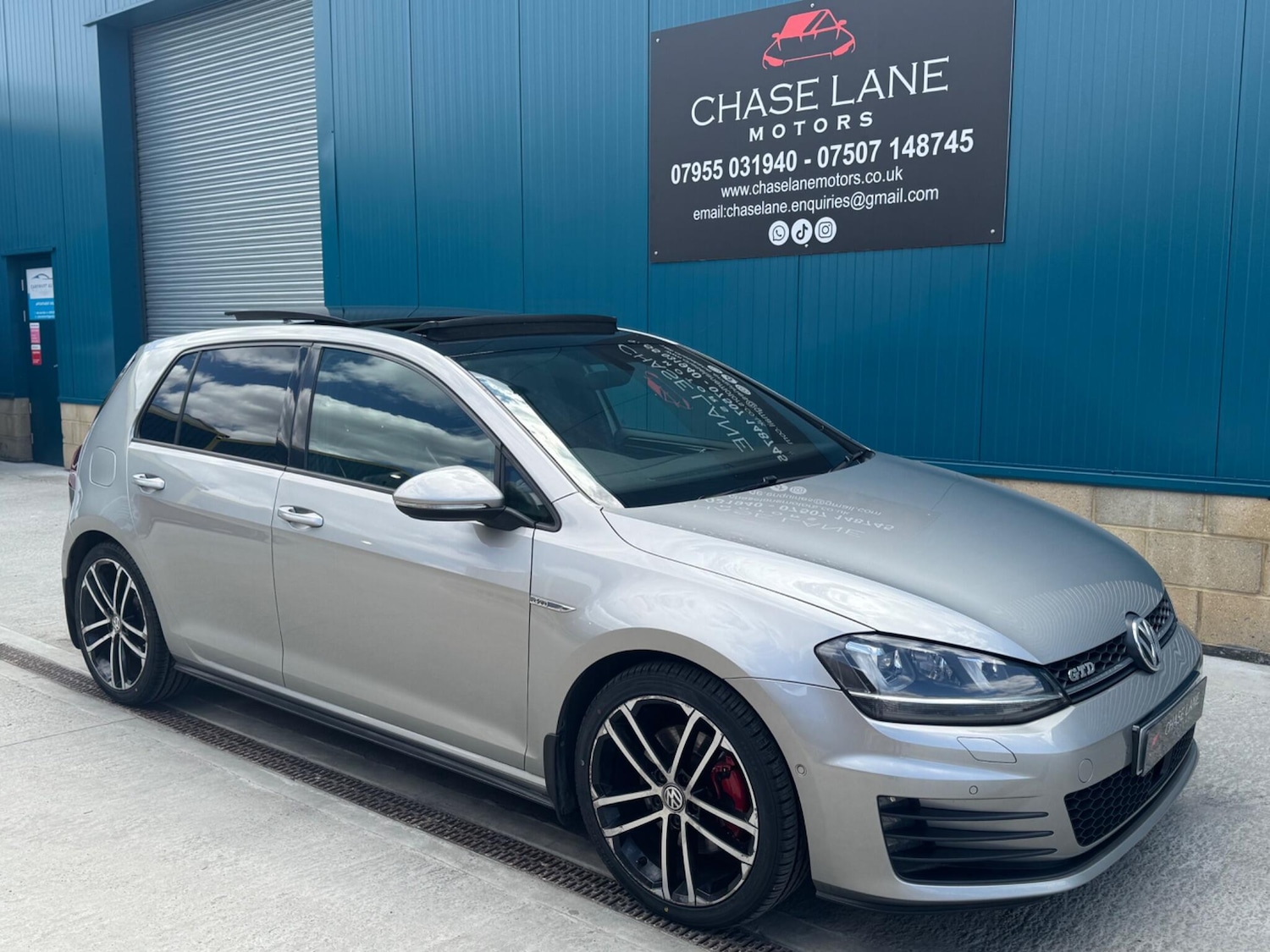 Used Volkswagen Golf 2016 for sale - 77612685: Photo 20