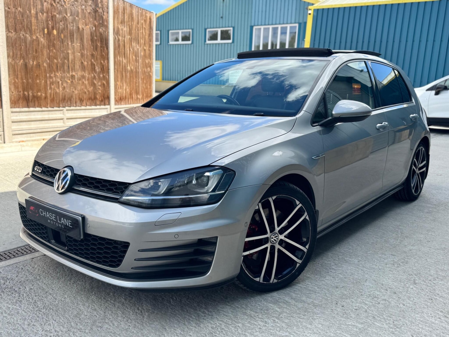 Used Volkswagen Golf 2016 for sale - 77612685: Photo 26