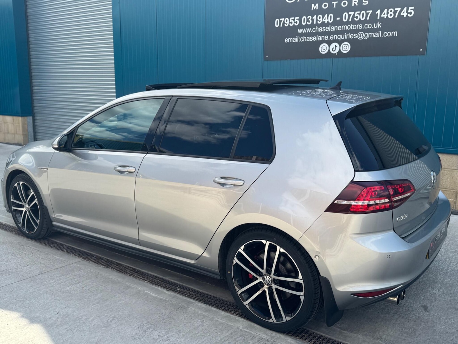 Used Volkswagen Golf 2016 for sale - 77612685: Photo 36