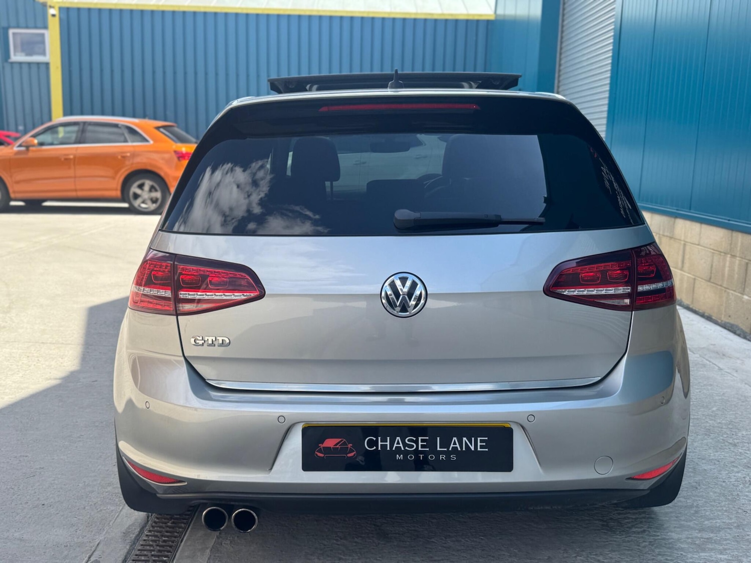 Used Volkswagen Golf 2016 for sale - 77612685: Photo 42