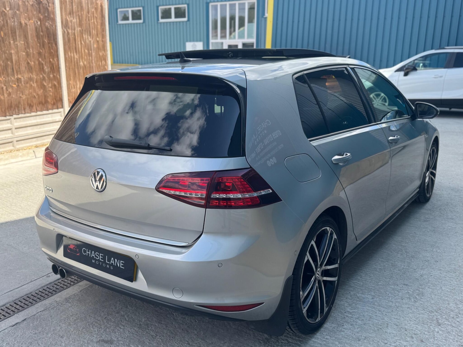 Used Volkswagen Golf 2016 for sale - 77612685: Photo 47