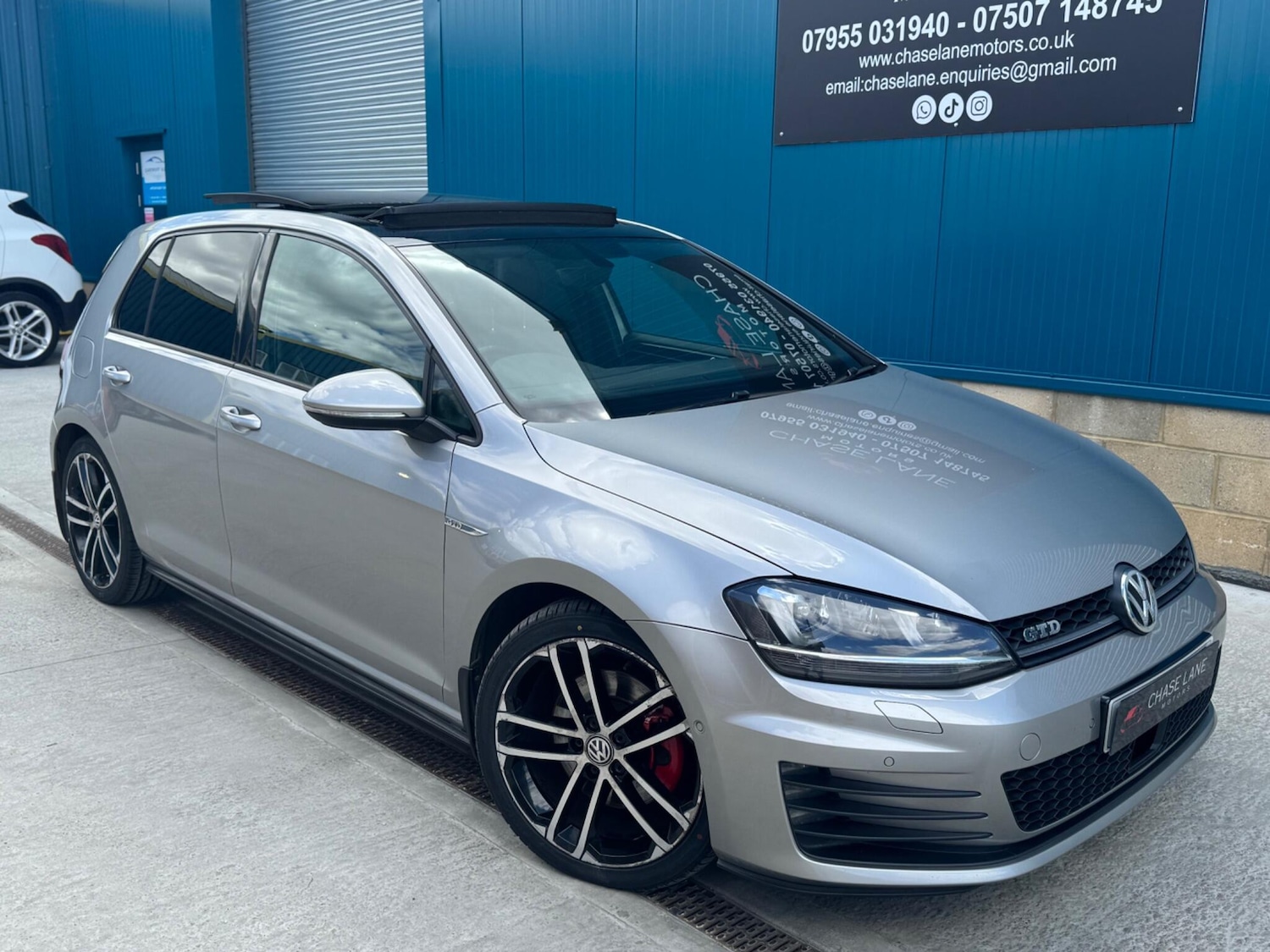 Used Volkswagen Golf 2016 for sale - 77612685: Photo 8