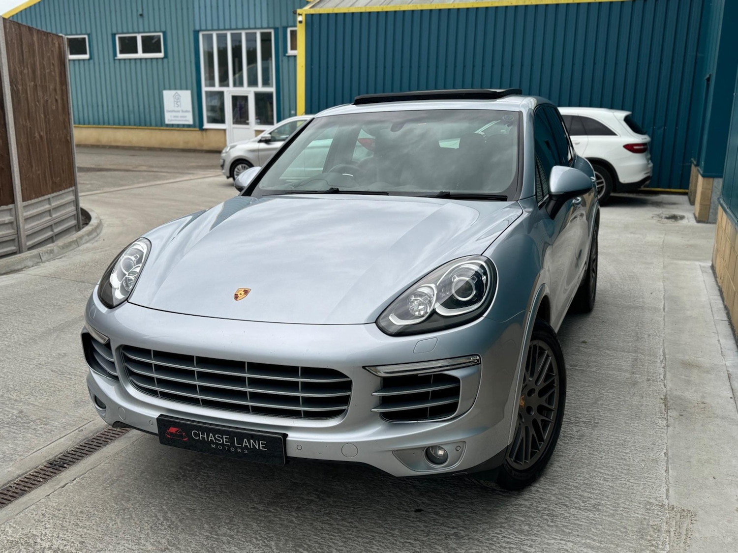 Used Porsche Cayenne 2018 for sale - 76370378: Photo 15