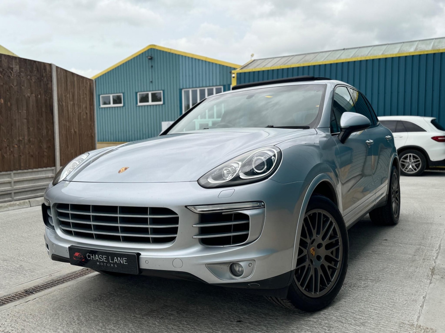 Used Porsche Cayenne 2018 for sale - 76370378: Photo 17