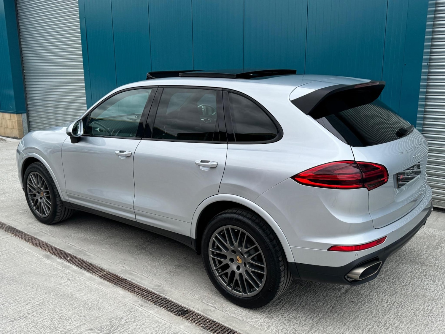 Used Porsche Cayenne 2018 for sale - 76370378: Photo 24
