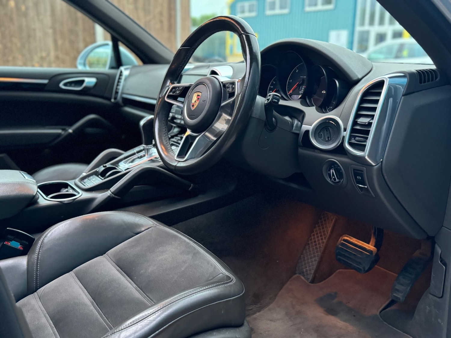 Used Porsche Cayenne 2018 for sale - 76370378: Photo 36