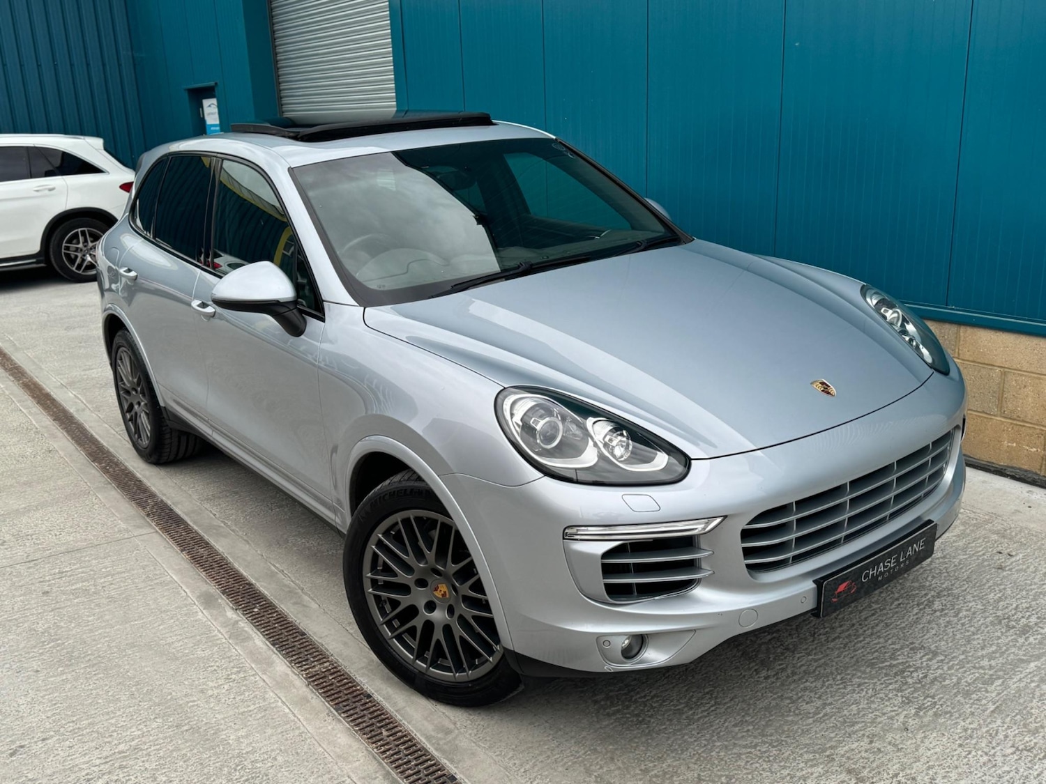 Used Porsche Cayenne 2018 for sale - 76370378: Photo 5
