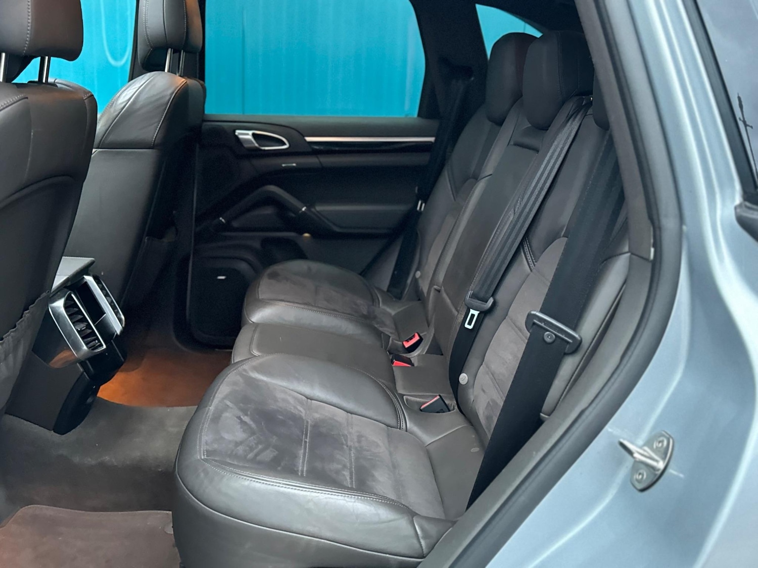 Used Porsche Cayenne 2018 for sale - 76370378: Photo 51