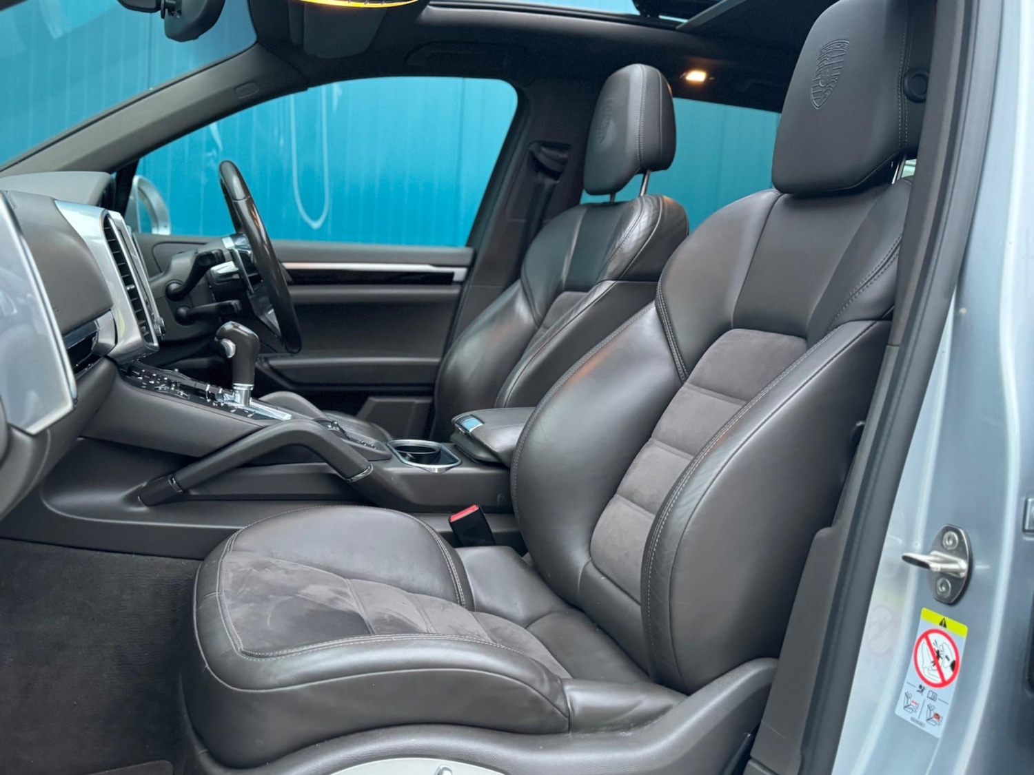 Used Porsche Cayenne 2018 for sale - 76370378: Photo 56