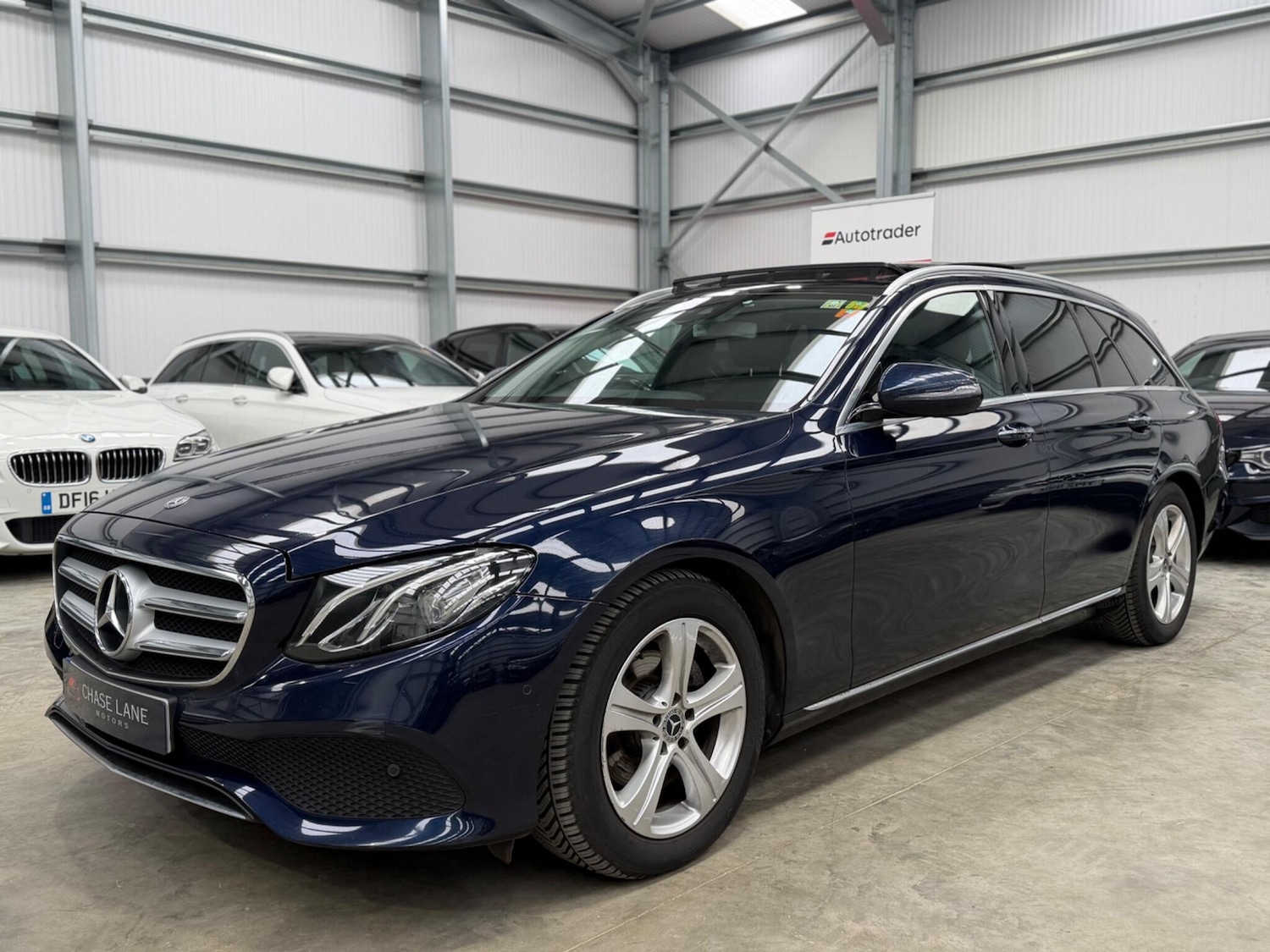 Used Mercedes-Benz E Class 2017 for sale - 77696315: Photo 3