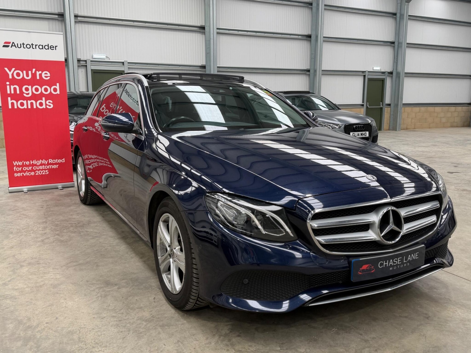Used Mercedes-Benz E Class 2017 for sale - 77696315: Photo 6