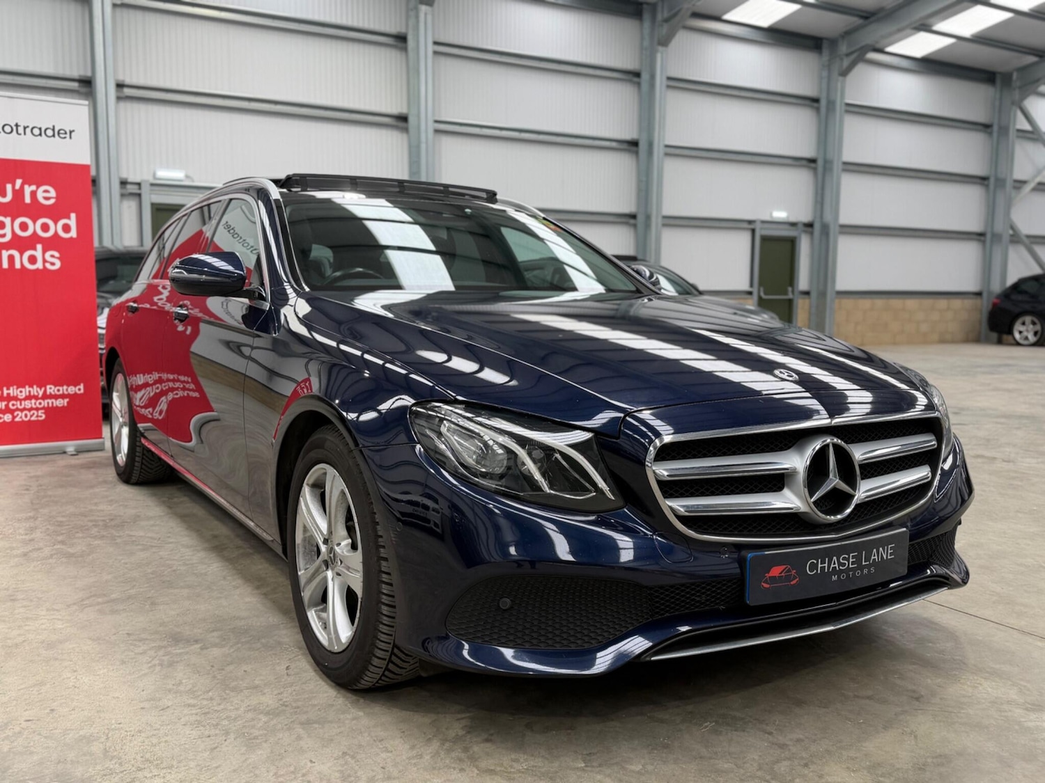 Used Mercedes-Benz E Class 2017 for sale - 77696315: Photo 8