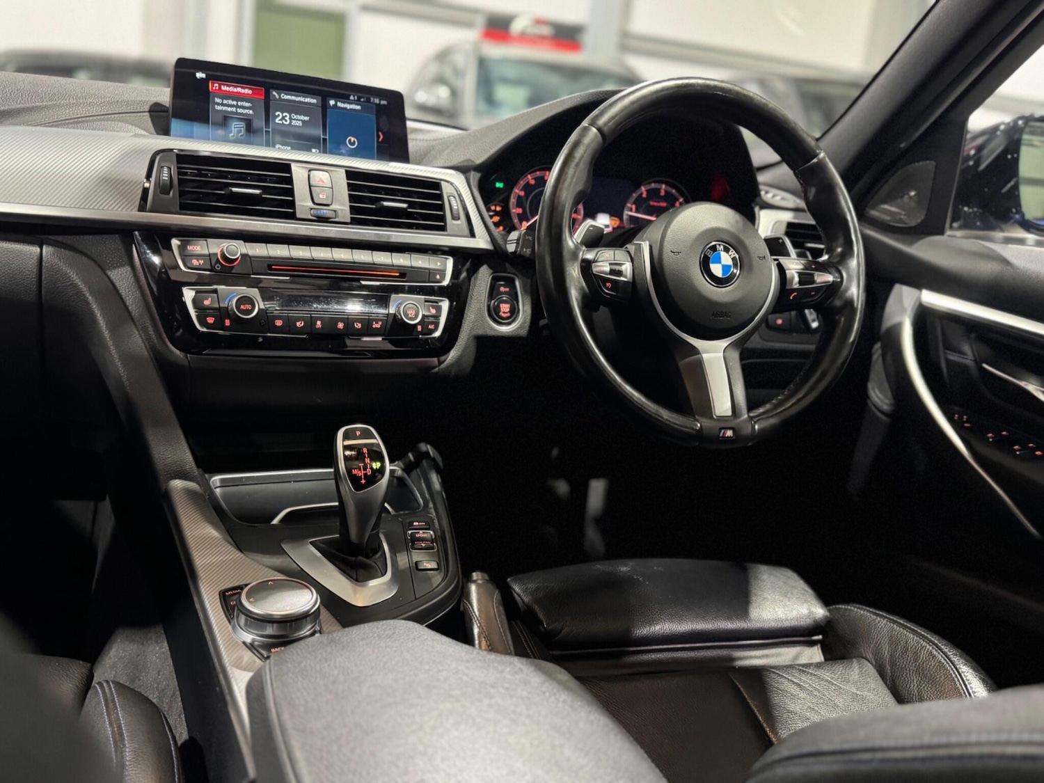 Used BMW 3 Series 2018 for sale - 76625811: Photo 55