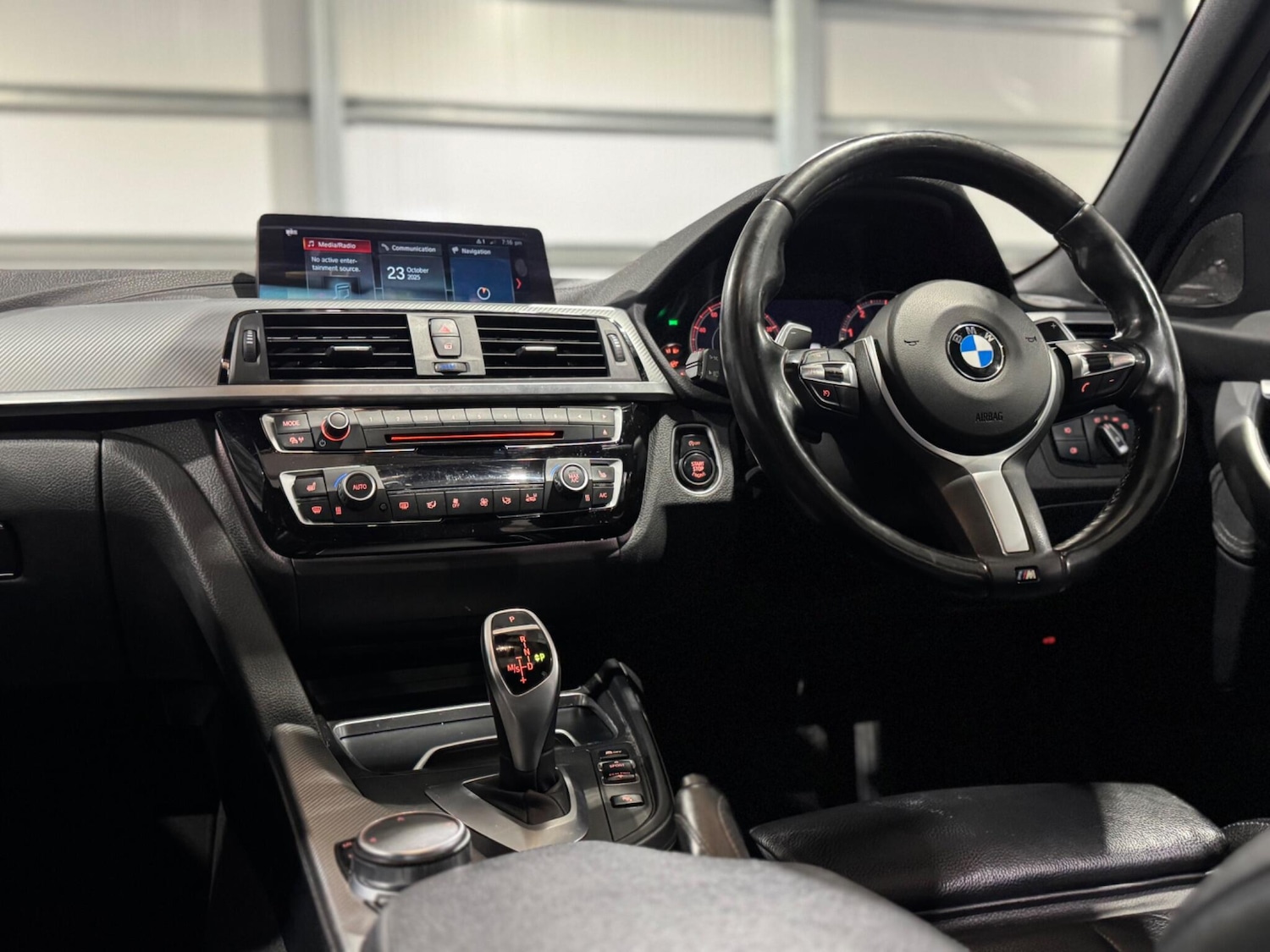 Used BMW 3 Series 2018 for sale - 76625811: Photo 56