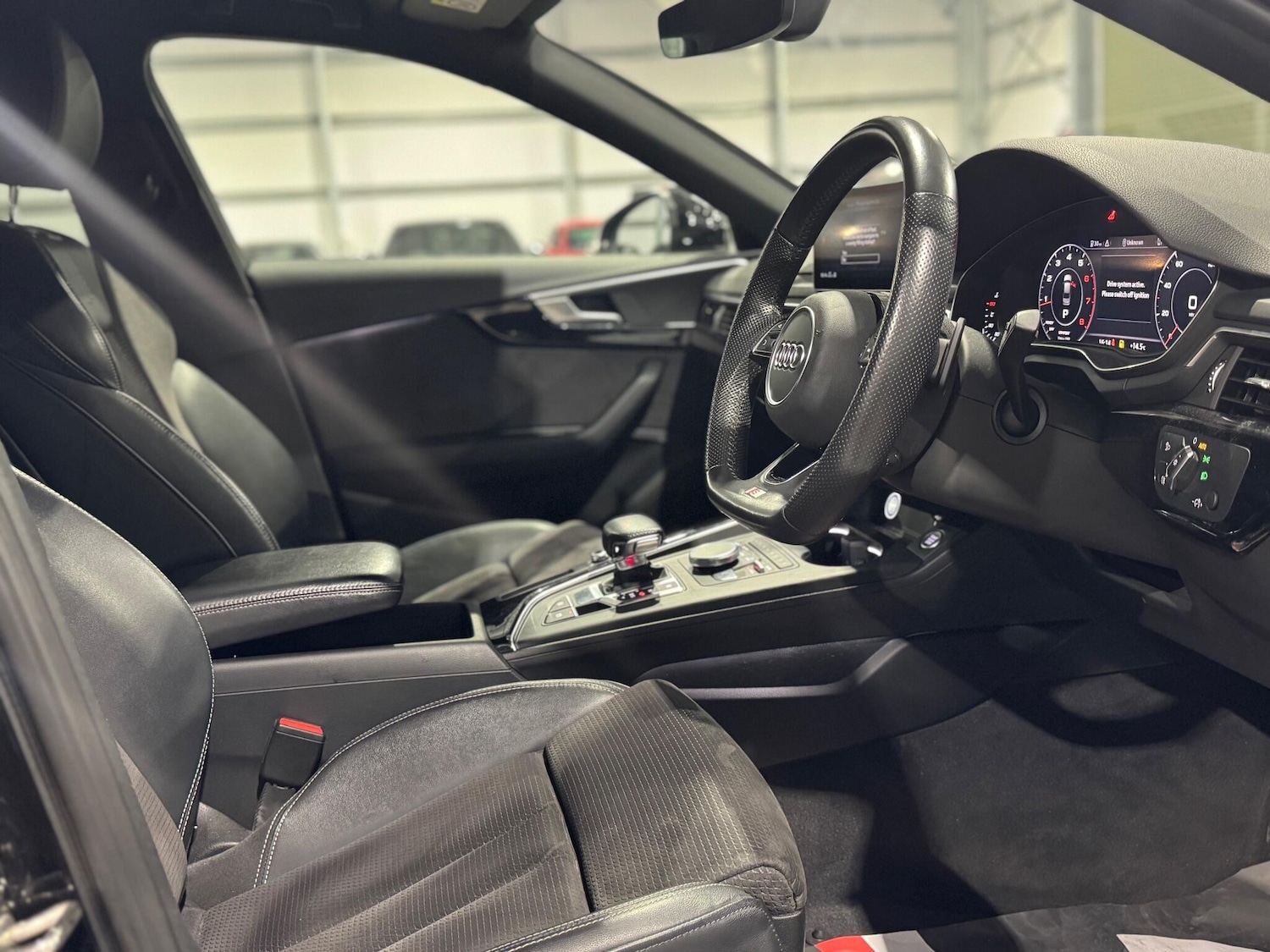 Used Audi A4 2019 for sale - 76625817: Photo 50