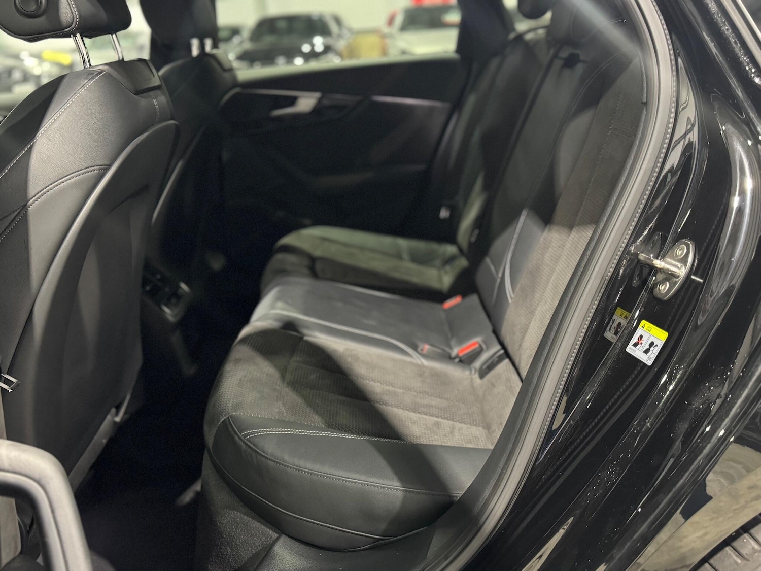 Used Audi A4 2019 for sale - 76625817: Photo 52