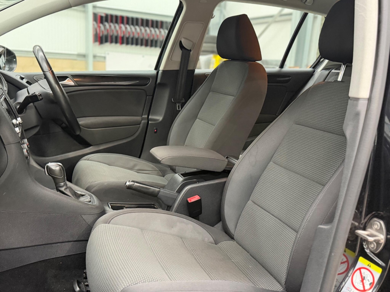 Used Volkswagen Golf 2012 for sale - 77793951: Photo 20