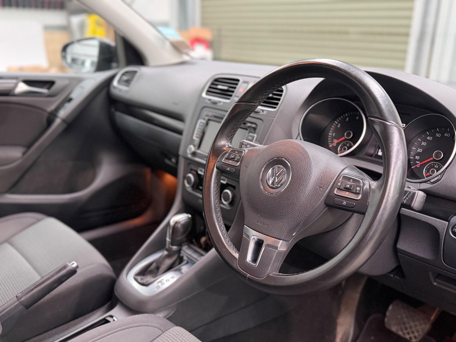 Used Volkswagen Golf 2012 for sale - 77793951: Photo 8