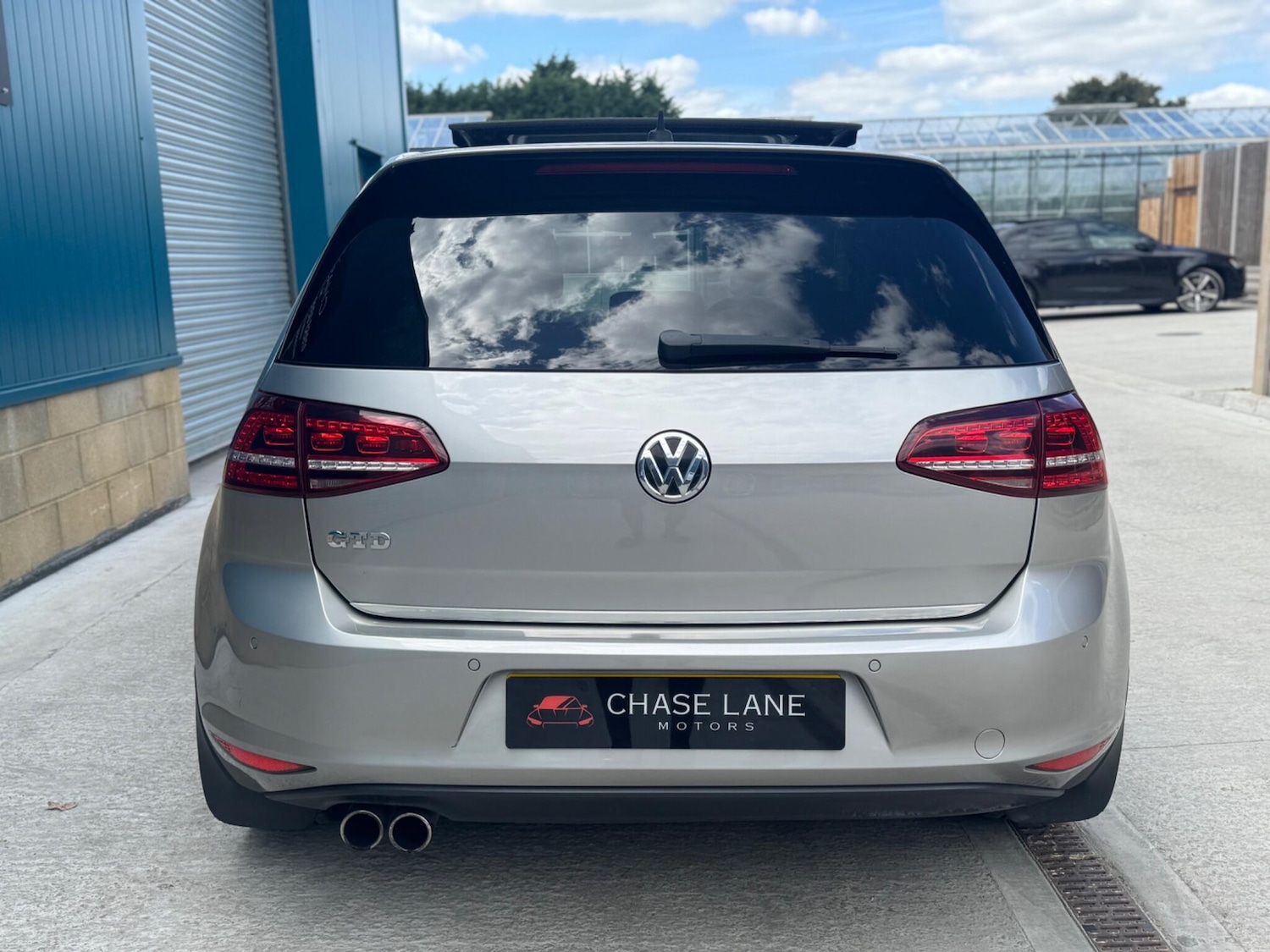 Vehicle 43
