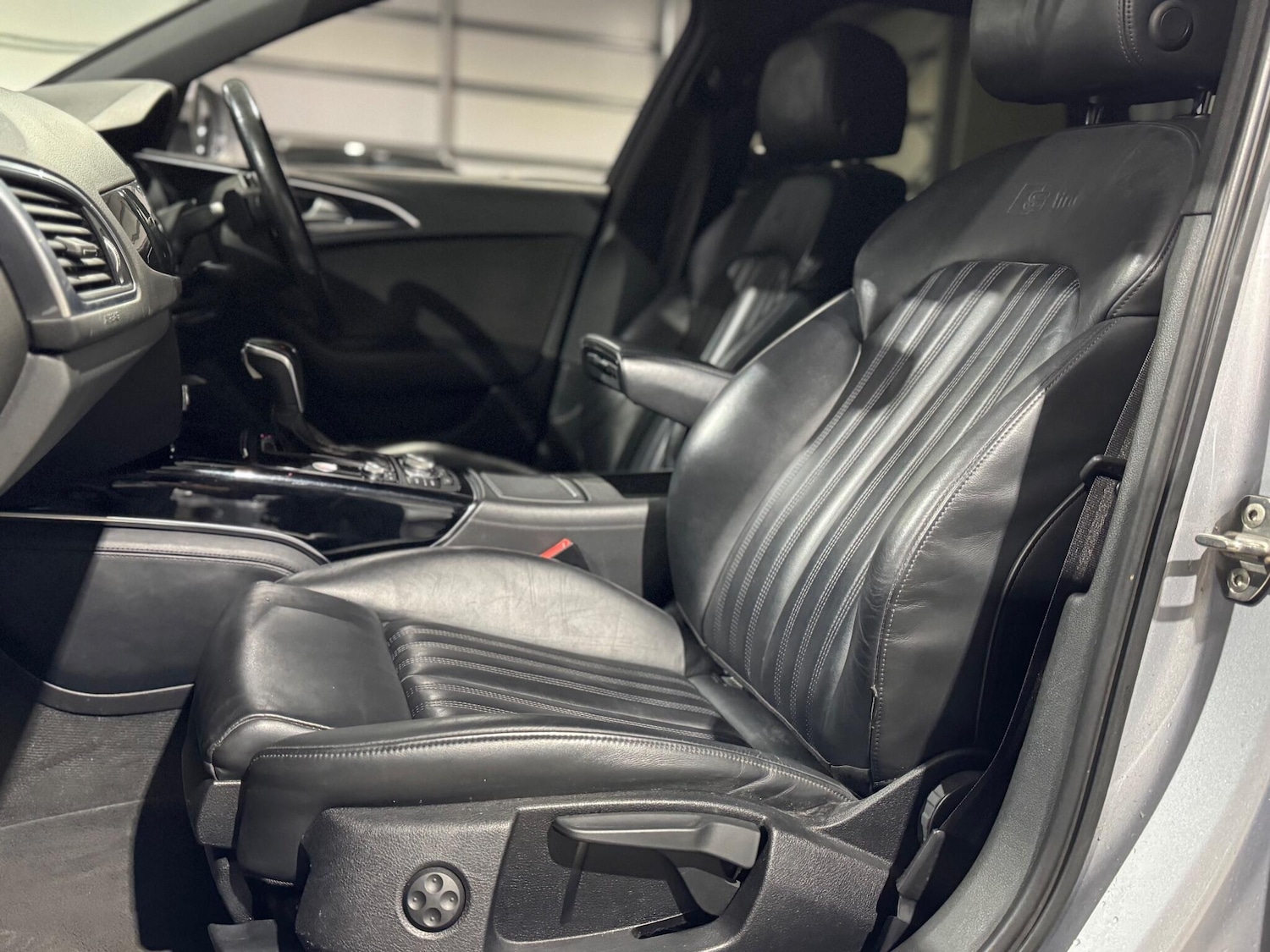 Used Audi A6 Avant 2016 for sale - 77016264: Photo 24