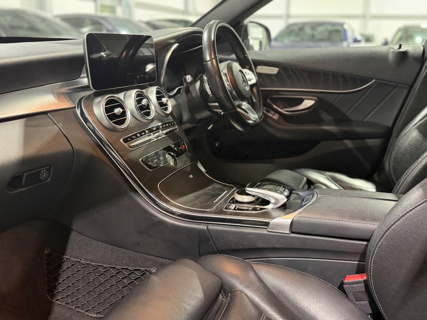 Used Mercedes-Benz C Class 2020 for sale - 77344810: Photo 13