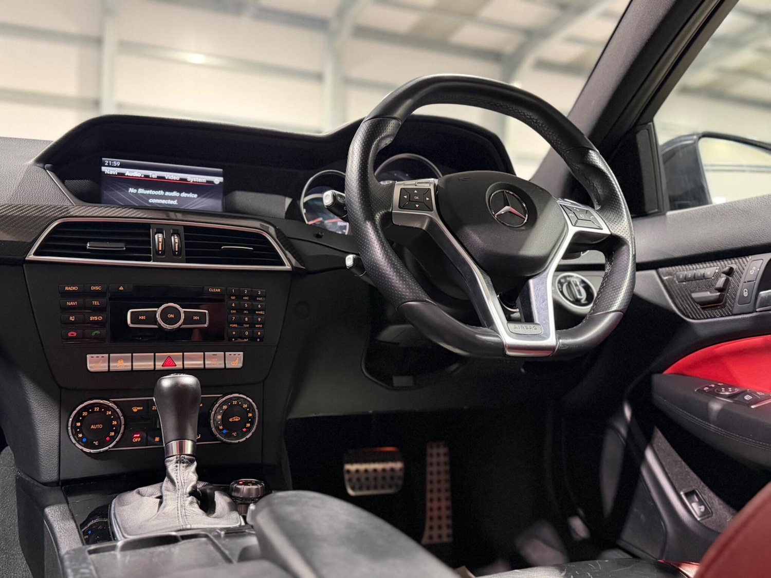 Used Mercedes-Benz C Class 2012 for sale - 77892415: Photo 35