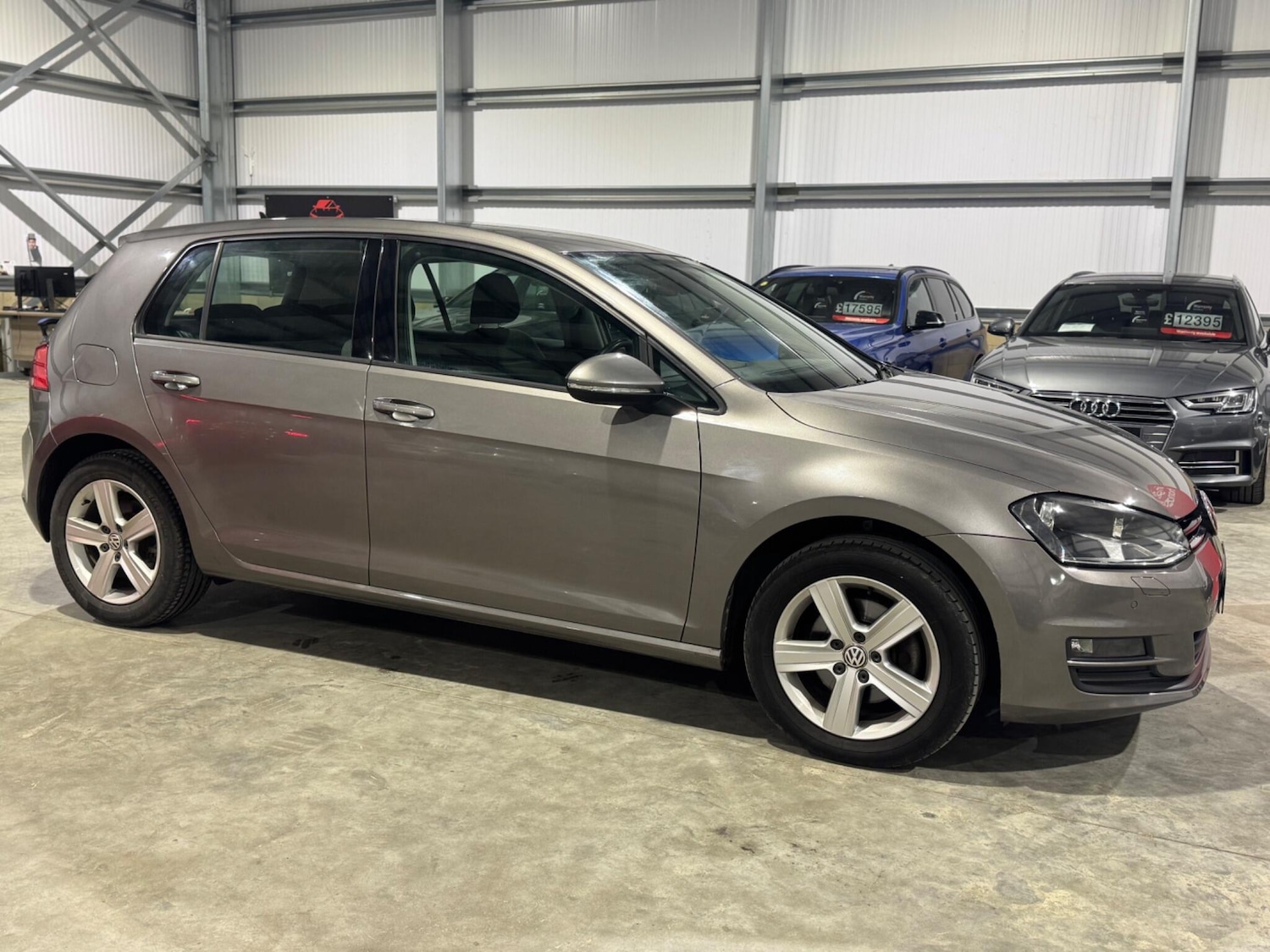 Used Volkswagen Golf 2016 for sale - 76801520: Photo 45
