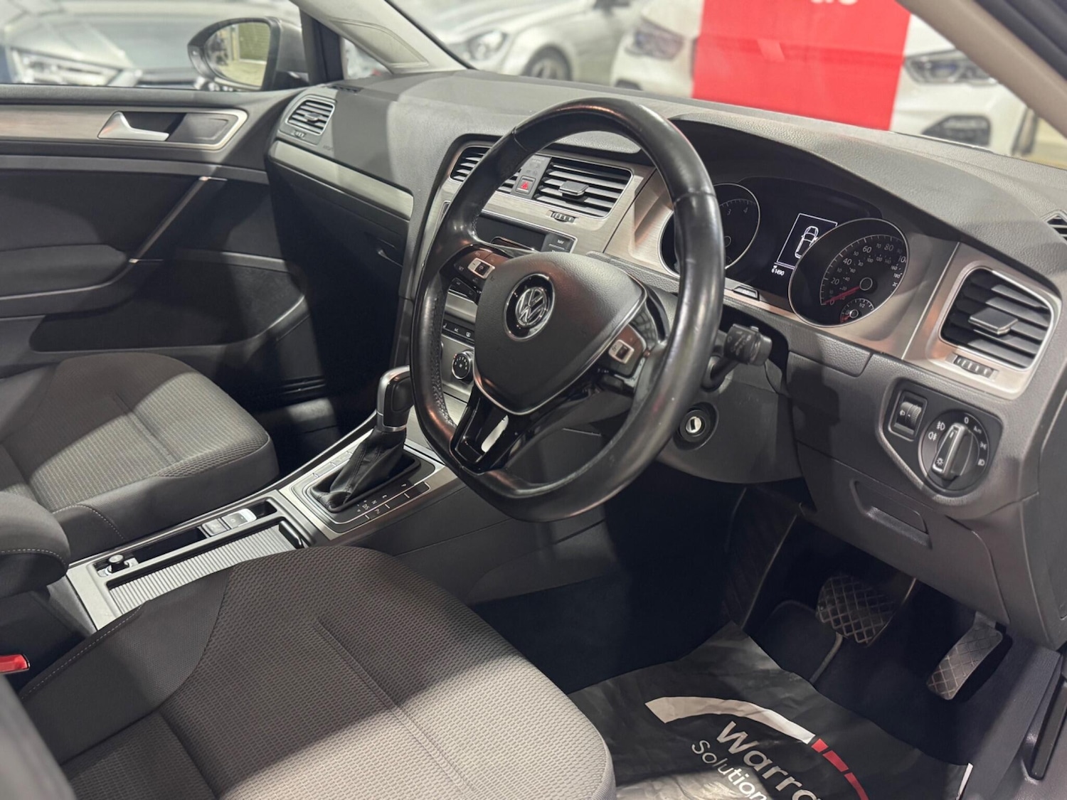 Used Volkswagen Golf 2016 for sale - 76801520: Photo 52
