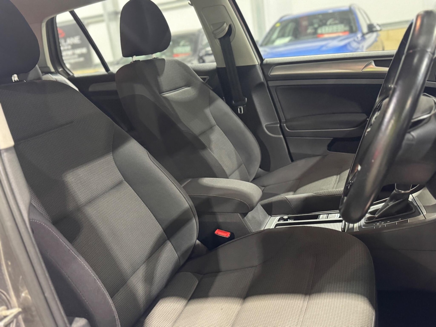 Used Volkswagen Golf 2016 for sale - 76801520: Photo 59