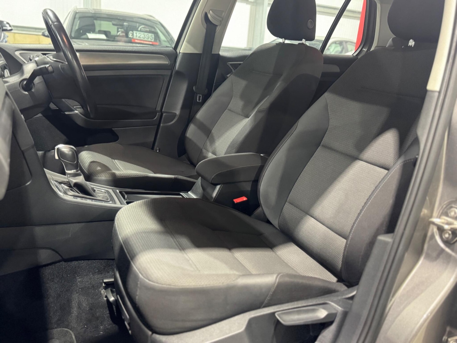 Used Volkswagen Golf 2016 for sale - 76801520: Photo 67