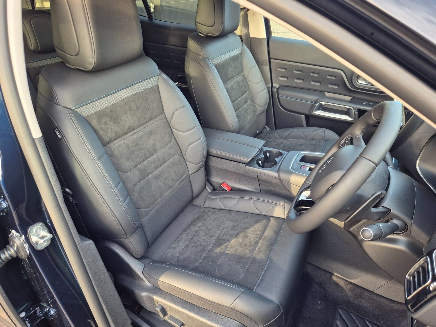 Used Citroen C5 Aircross 2025 for sale - 76901503: Photo 34