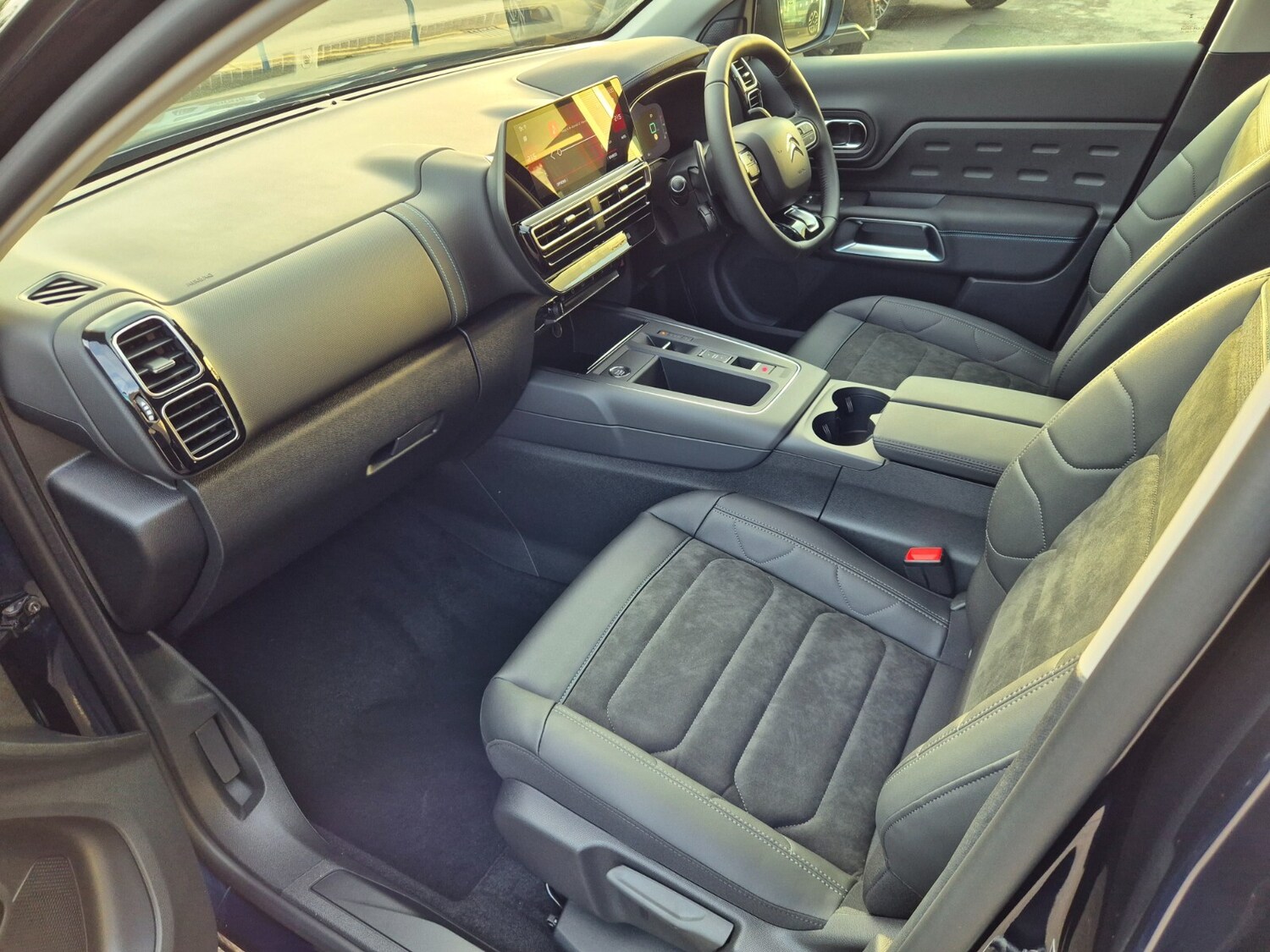 Used Citroen C5 Aircross 2025 for sale - 76901503: Photo 35