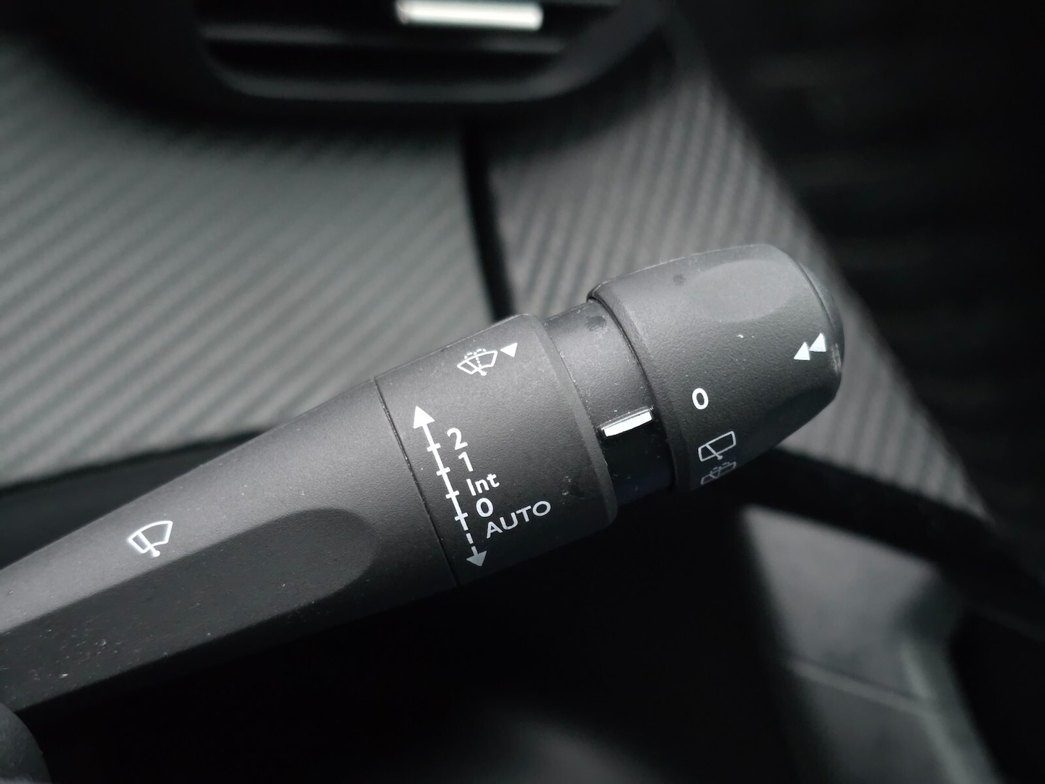 Used Peugeot 2008 2022 for sale - 77519040: Photo 36