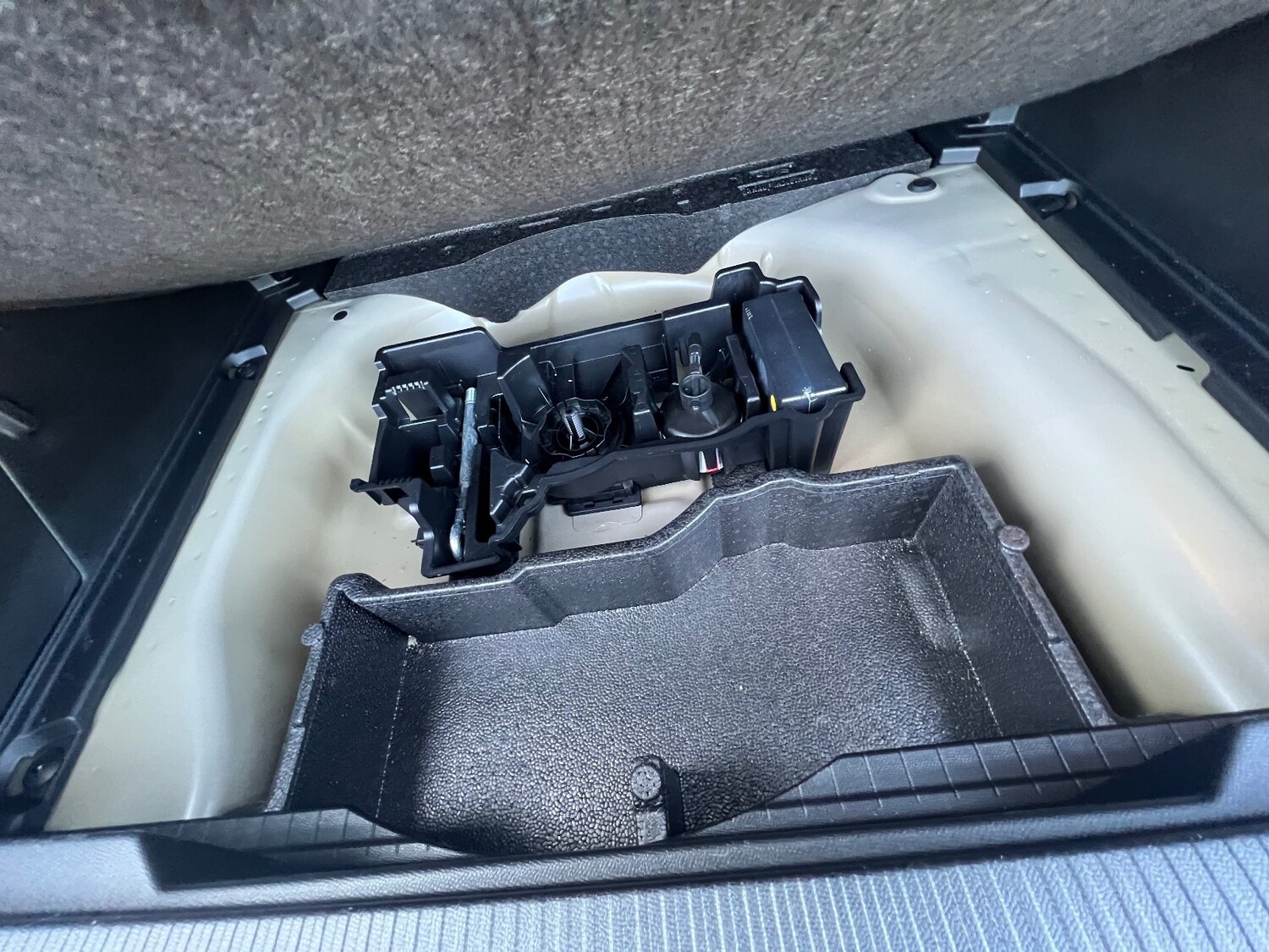 Used Peugeot 2008 2023 for sale - 75501883: Photo 15