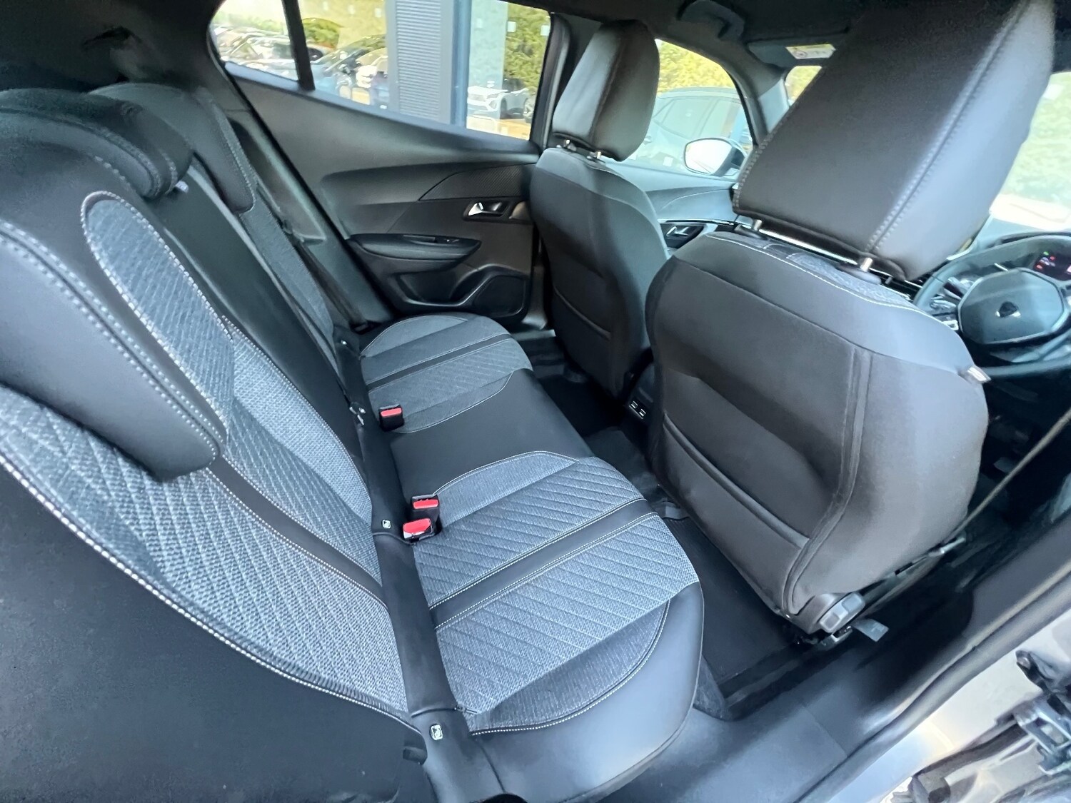 Used Peugeot 2008 2023 for sale - 75501883: Photo 20