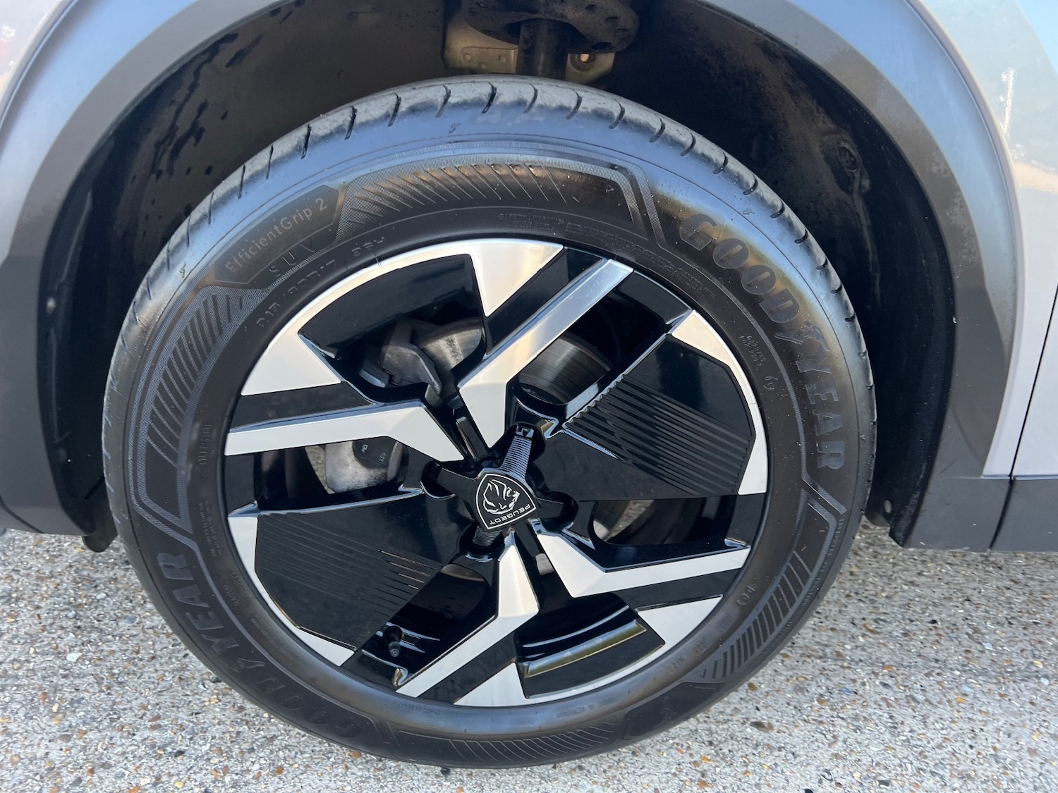 Used Peugeot 2008 2023 for sale - 75501883: Photo 6