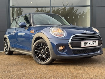 Used MINI Hatch 2018 for sale - 76696371: Photo