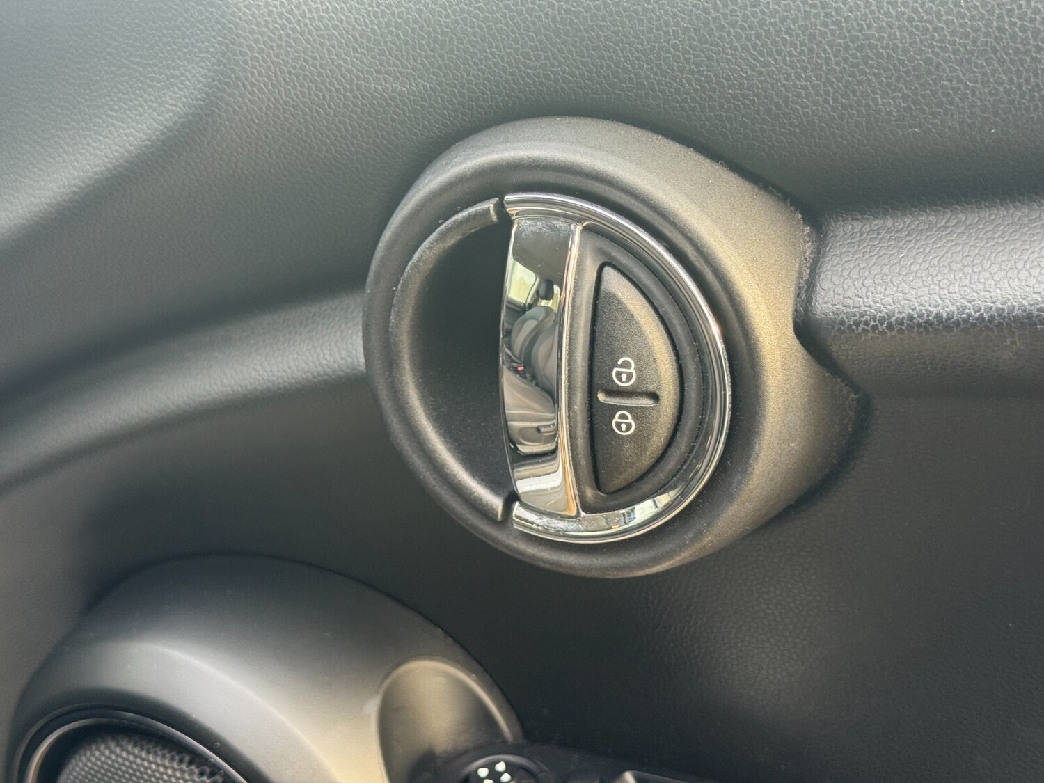 Used MINI Hatch 2018 for sale - 76696371: Photo 30