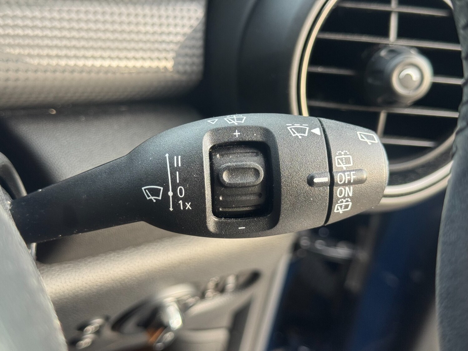 Used MINI Hatch 2018 for sale - 76696371: Photo 51