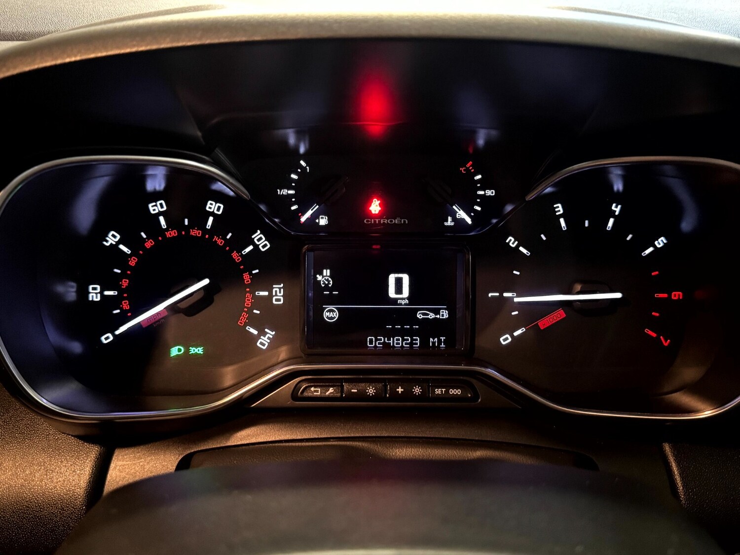 Used Citroen C3 Aircross 2019 for sale - 76861689: Photo 25