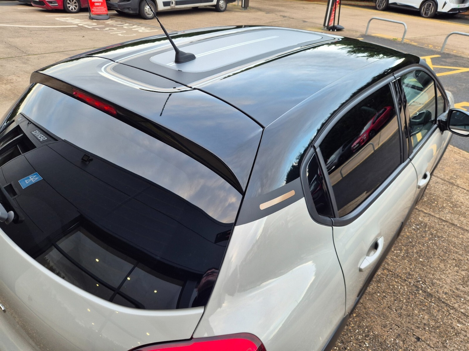 Used Citroen C3 2023 for sale - 76861767: Photo 11